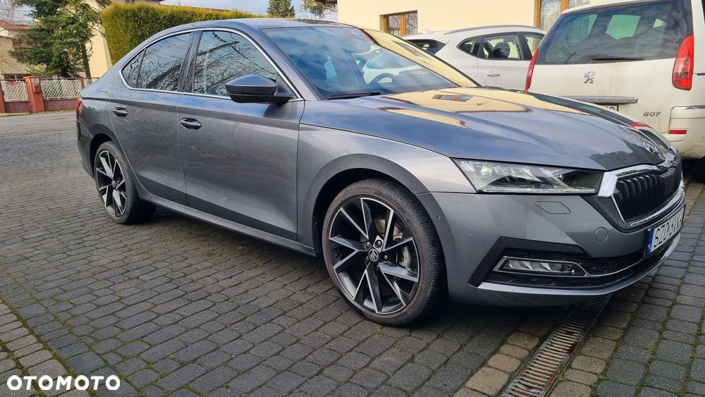 Skoda Octavia 1.5 TSI e-TEC DSG Edition Plus - 2