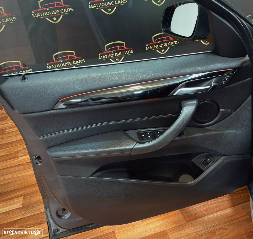 BMW X1 16 d sDrive Auto xLine - 12