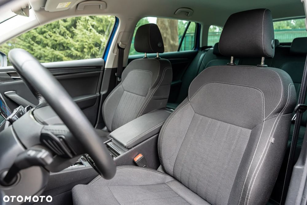 Skoda Superb 2.0 TSI Style DSG - 23