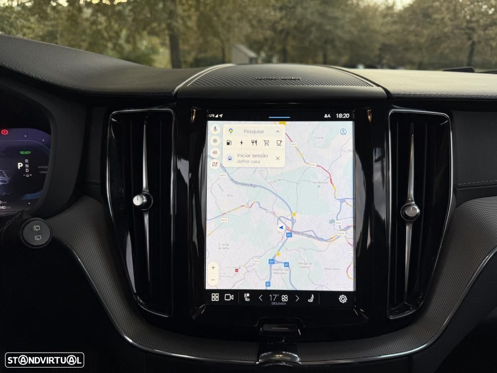 Volvo XC 60 T8 Twin Engine AWD Geartronic Inscription - 29