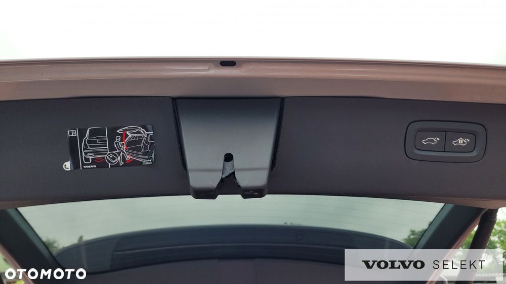 Volvo XC 90 - 23
