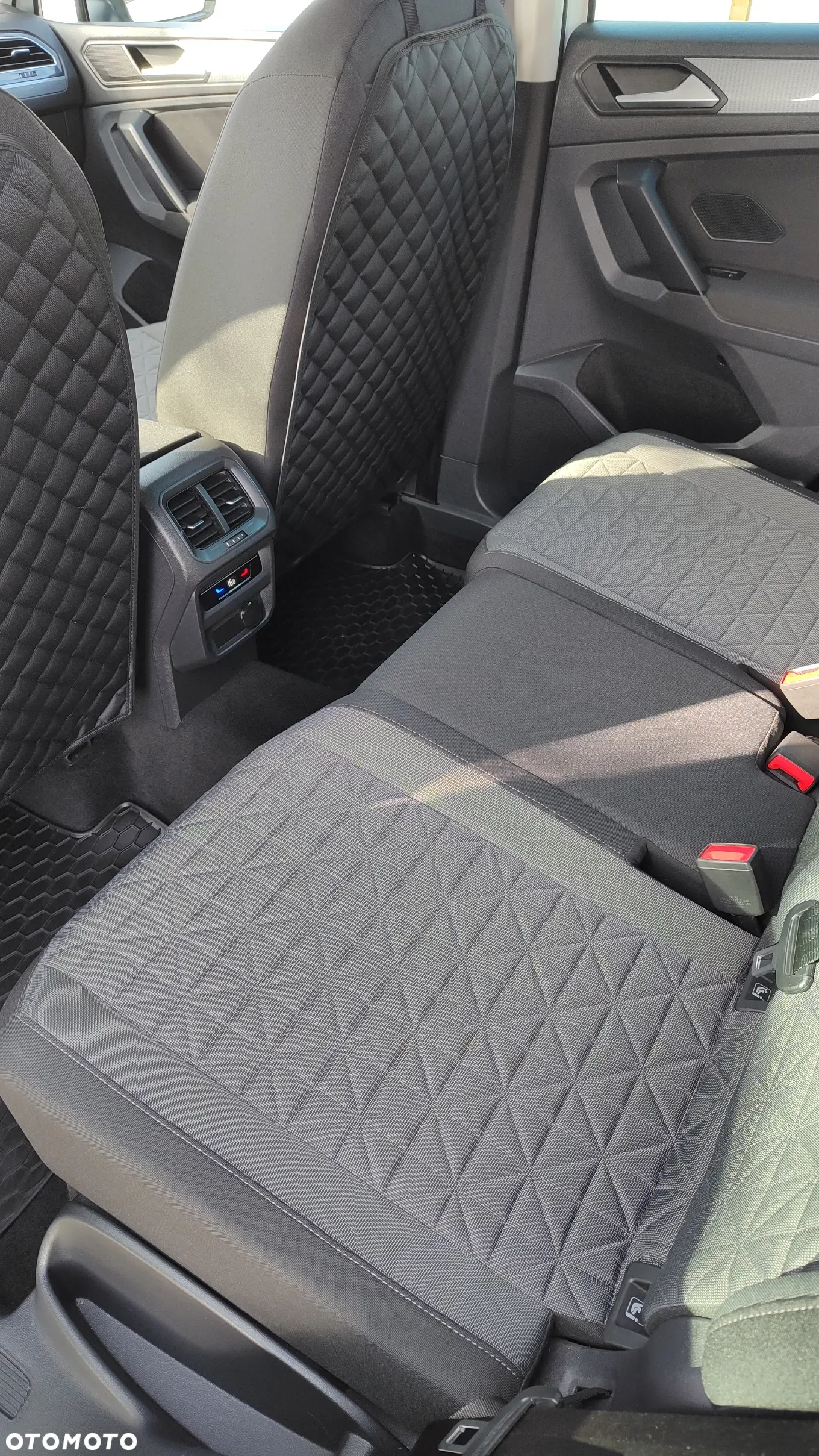 Volkswagen Tiguan 1.5 TSI EVO Life - 20