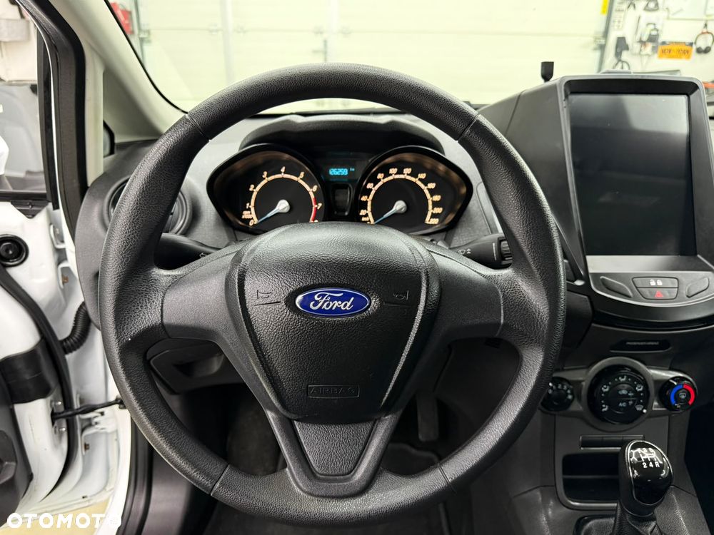 Ford Fiesta 1.25 Trend Edition - 17