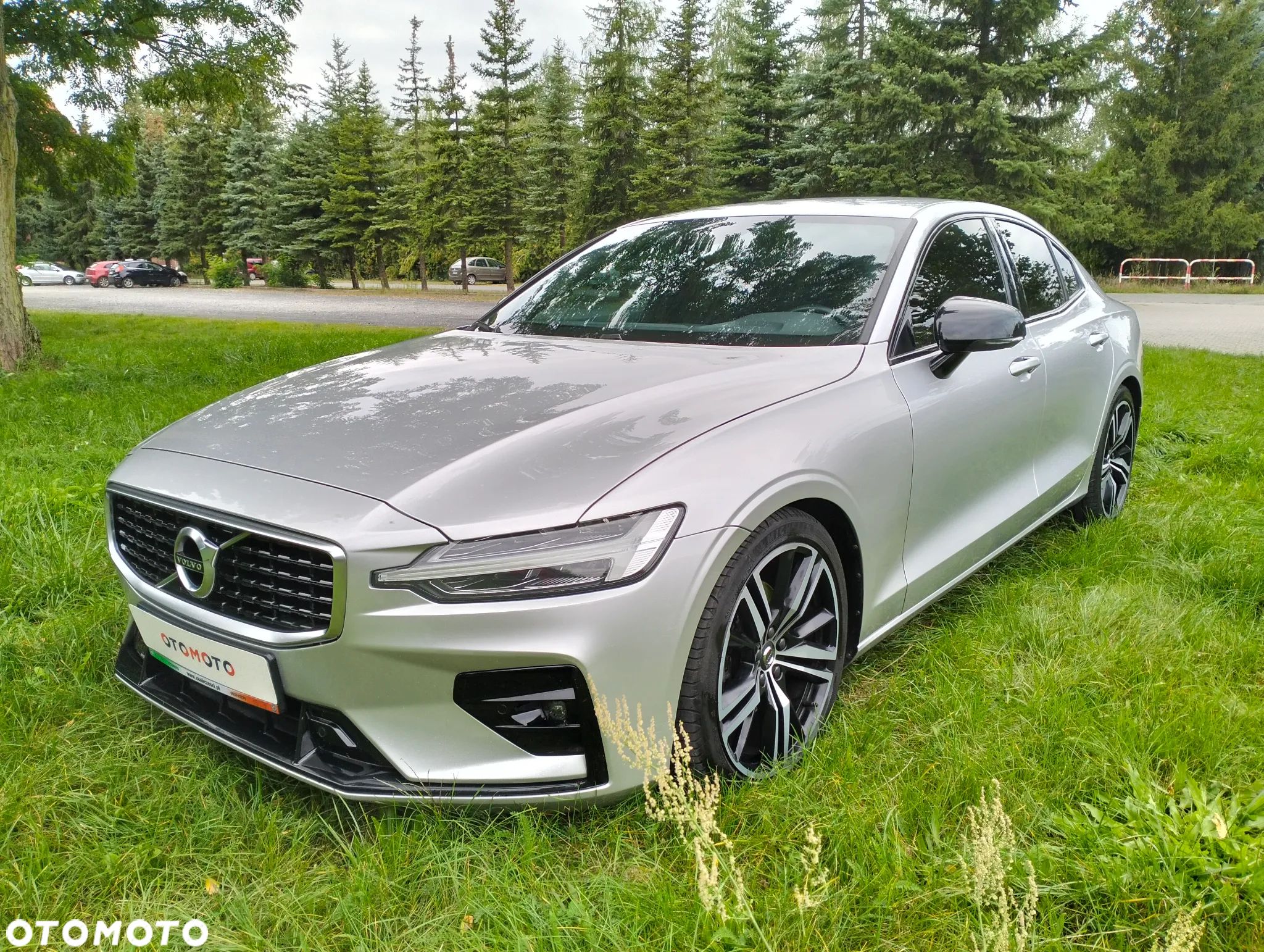 Volvo S60 T4 Drive-E R-Design Momentum - 1