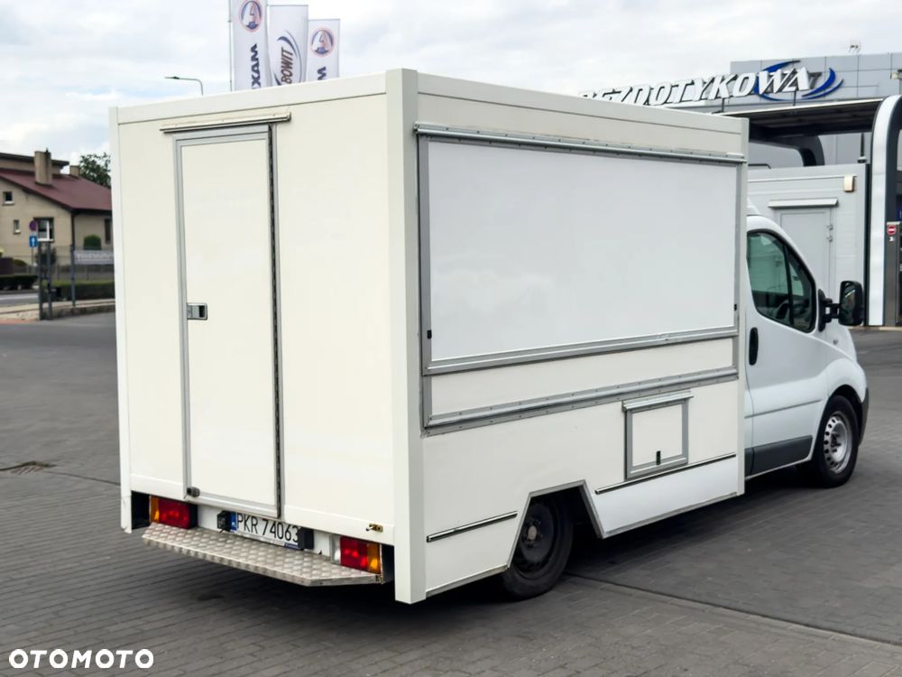 Renault TRAFIC Food Truck Sklep Foodtruck gastronomiczny - 11