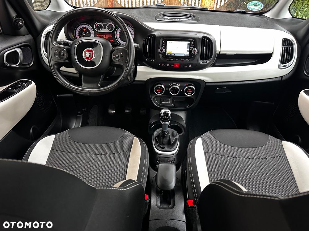 Fiat 500L Urban 1.4 T-Jet 16V Lounge - 31