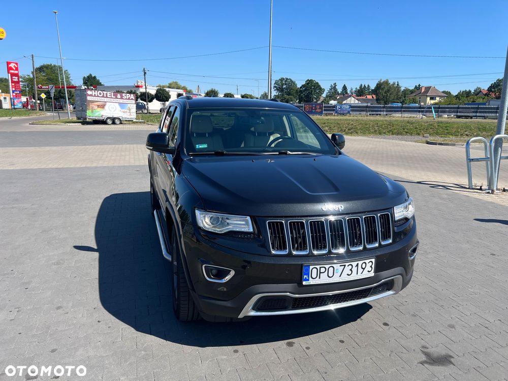 Jeep Cherokee - 1