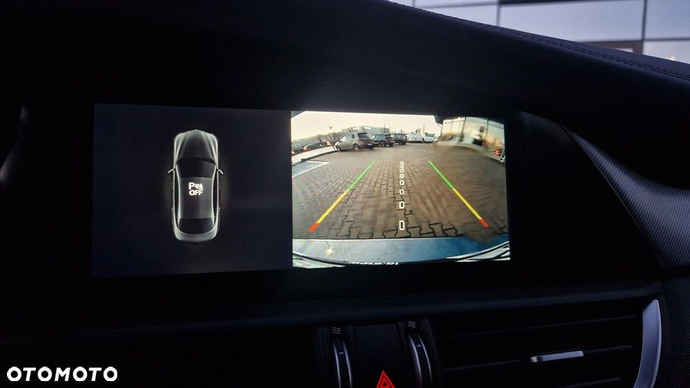 Alfa Romeo Giulia 2.0 Turbo Veloce Q4 - 33