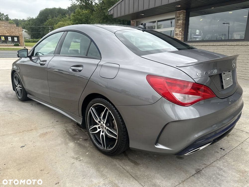 Mercedes-Benz CLA - 6
