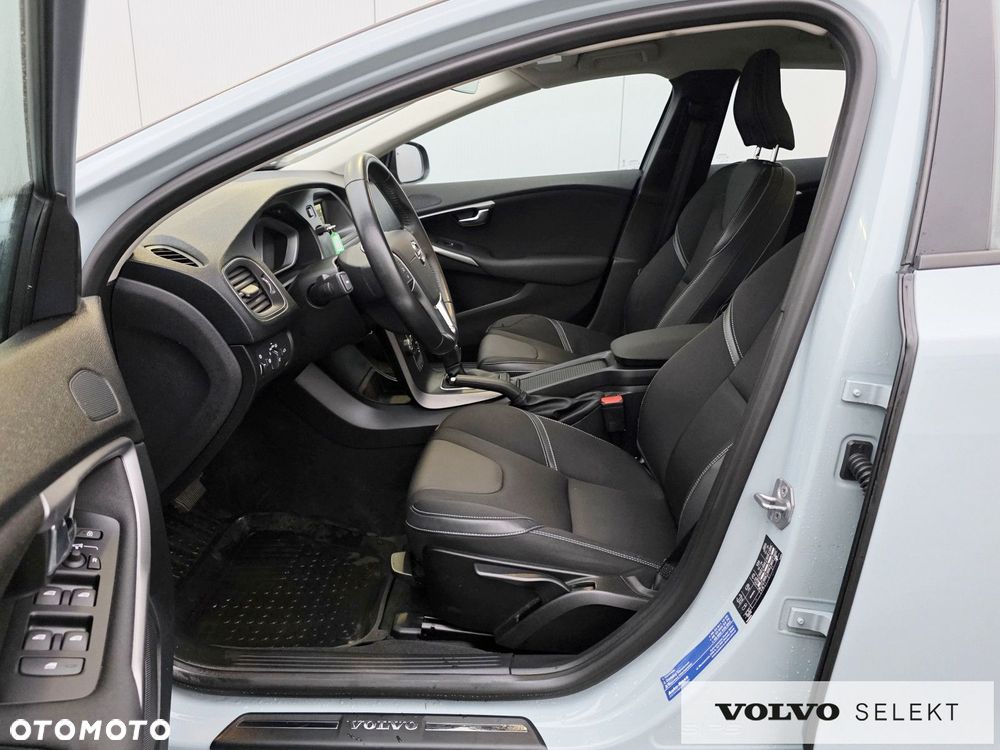 Volvo V40 - 11
