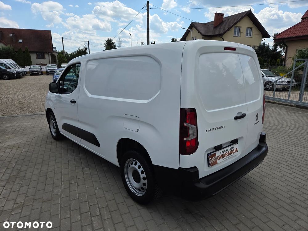 Peugeot Partner - 8