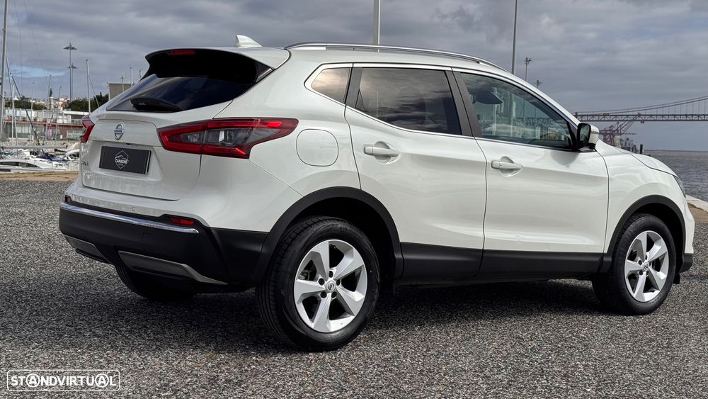 Nissan Qashqai 1.5 dCi N-Connecta - 8