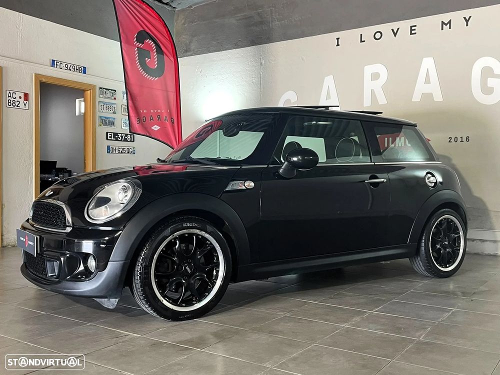 MINI 3 Portas - 1