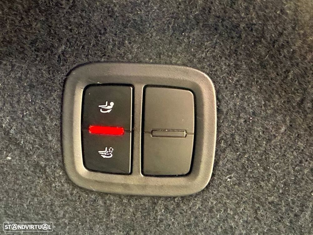 Porsche Cayenne Coupé E-Hybrid - 30