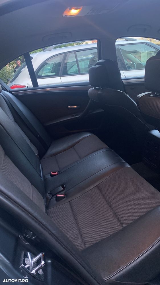 BMW Seria 5 520d - 10