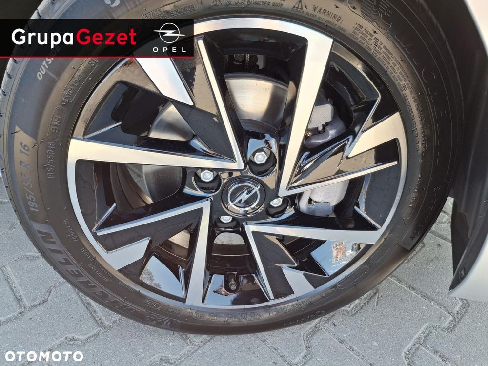 Opel Corsa - 22