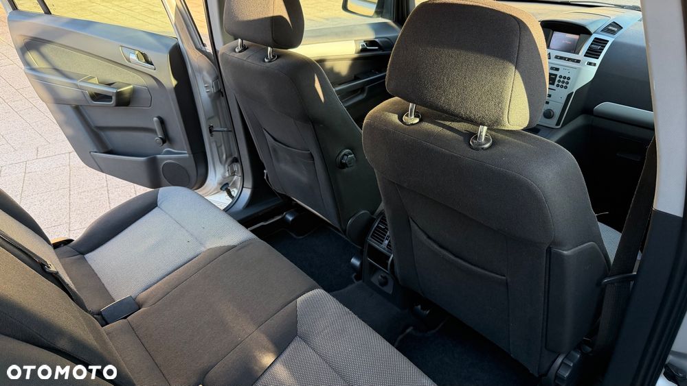 Opel Zafira 1.6 Elegance - 14