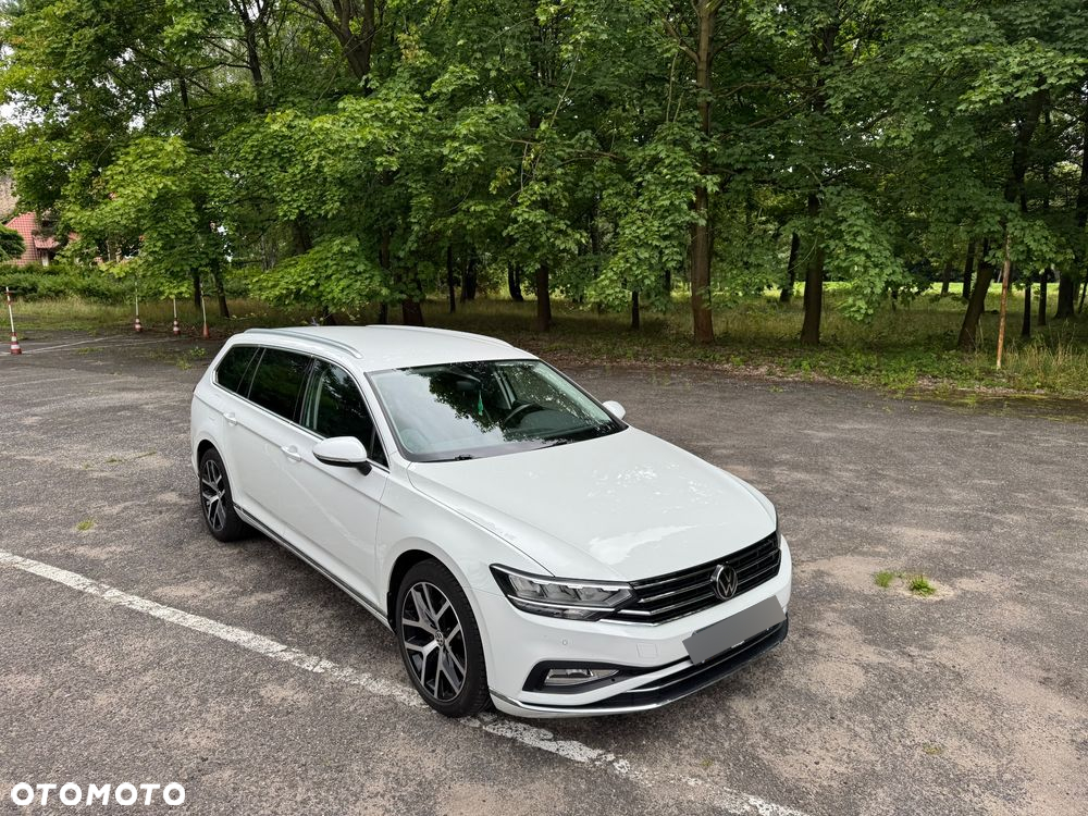 Volkswagen Passat 2.0 TDI 4Mot Elegance DSG - 5