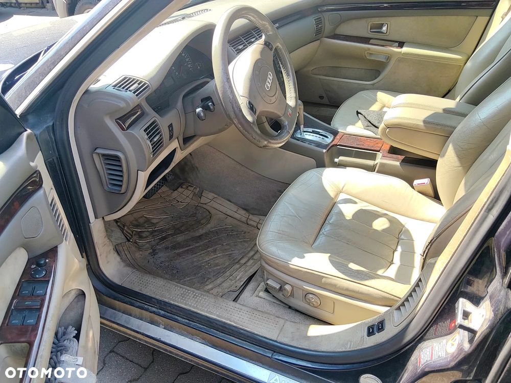 Audi A8 - 9