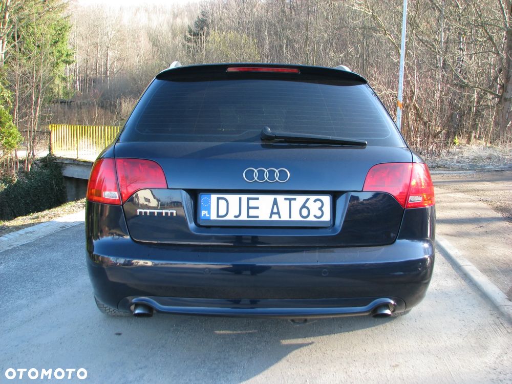 Audi A4 Avant 2.0 TDI DPF - 8