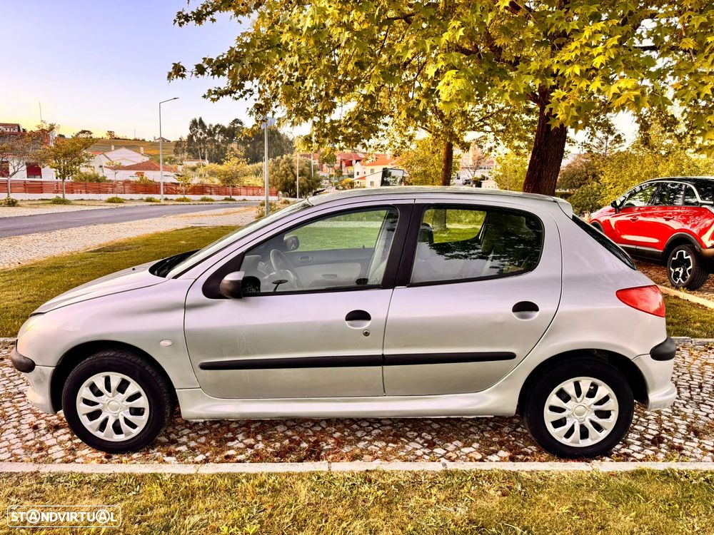 Peugeot 206 1.1 Black & Silver - 2