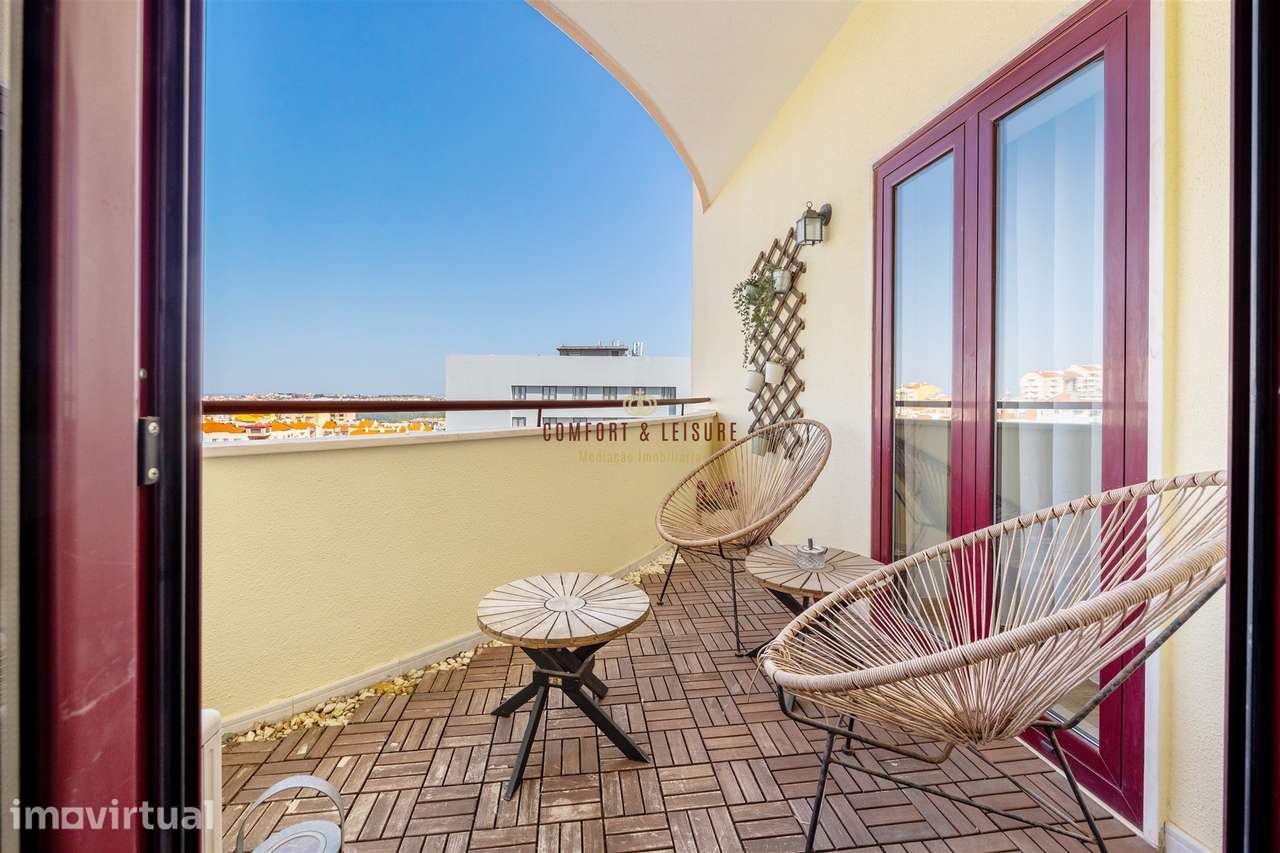 Apartamento com 4 quartos, 2 wc, parqueamento e arrecadação na Ramada, - Grande imagem: 5/52