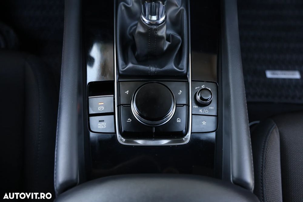 Mazda 3 e-Skyactiv G122 MHEV - 18