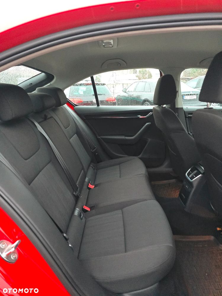 Skoda Octavia 2.0 TDI Style - 13