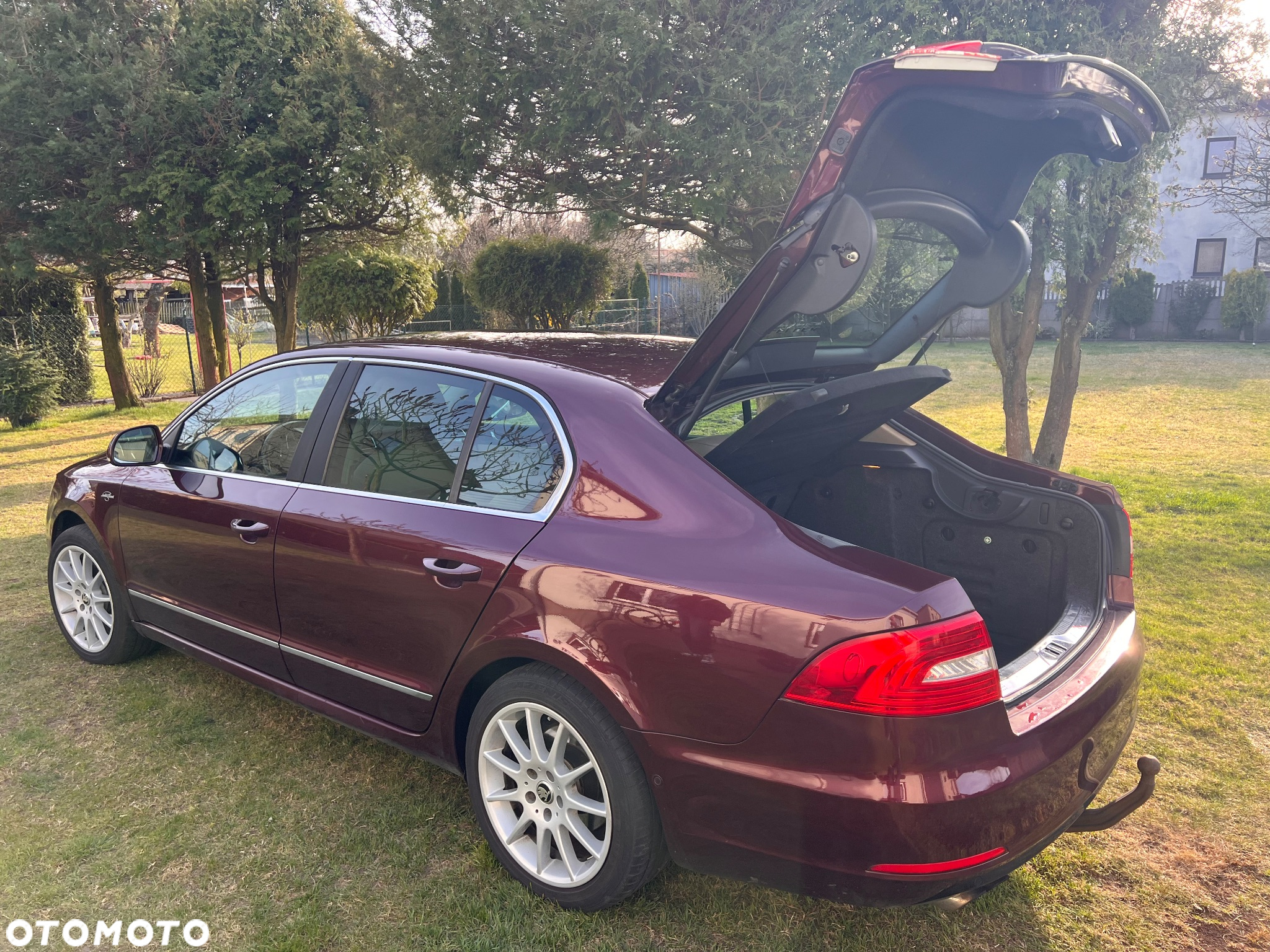 Skoda Superb 2.0 TDI L&K - 7