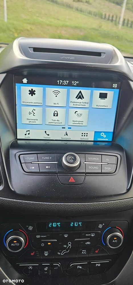 Ford Kuga - 32