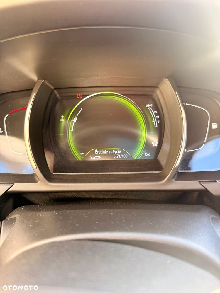 Renault Scenic 1.6 dCi Bose - 8