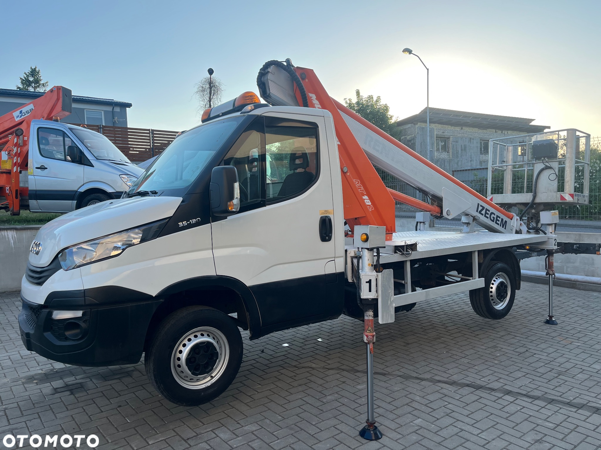 Iveco Podnośnik Koszowy Zwyżka 18 metrów Multitel MT182 Kosz 250KG!!! 13 M w Bok ! UDT BDB Stan jak Wumag Ruthmann GSR - 10