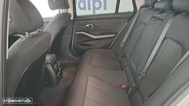 BMW 320 e Auto - 16