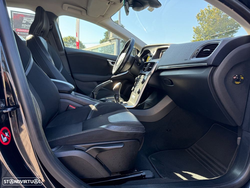 Volvo V40 1.6 D2 Eco Momentum - 41