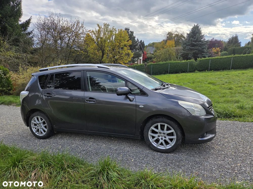 Toyota Verso 1.8 Prestige EU5 MS - 1
