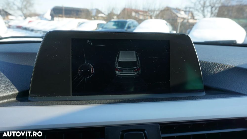 BMW Seria 3 318d Aut. Blue Performance - 26