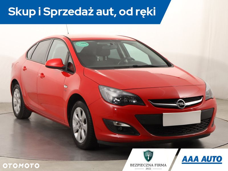 Opel Astra - 2