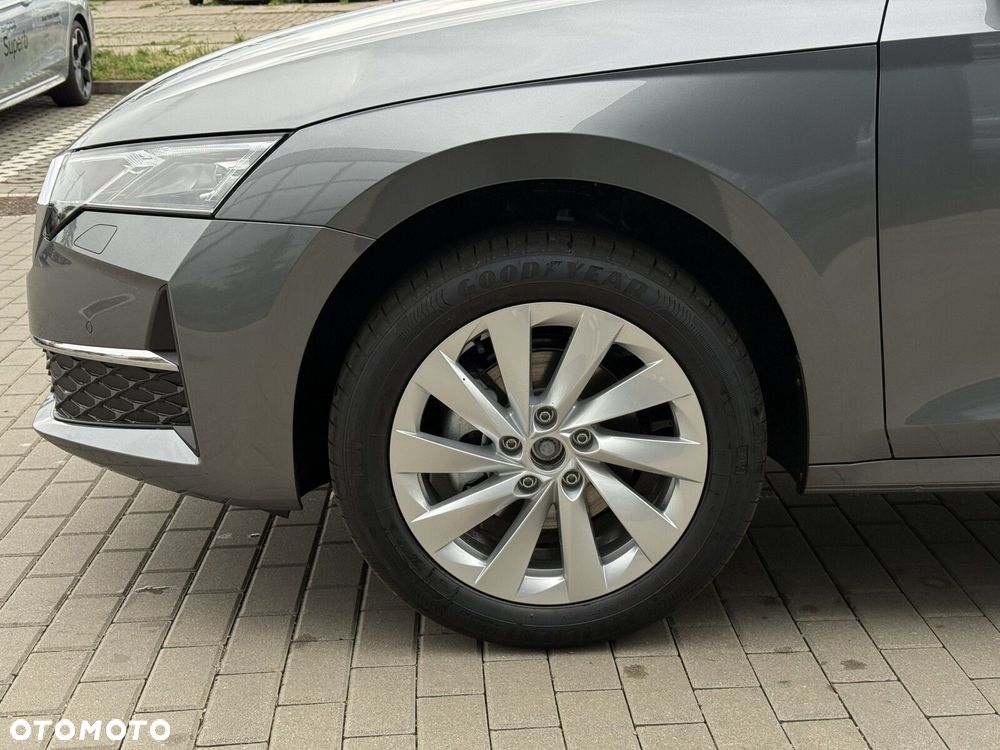 Skoda Octavia 1.5 TSI Drive Selection - 18