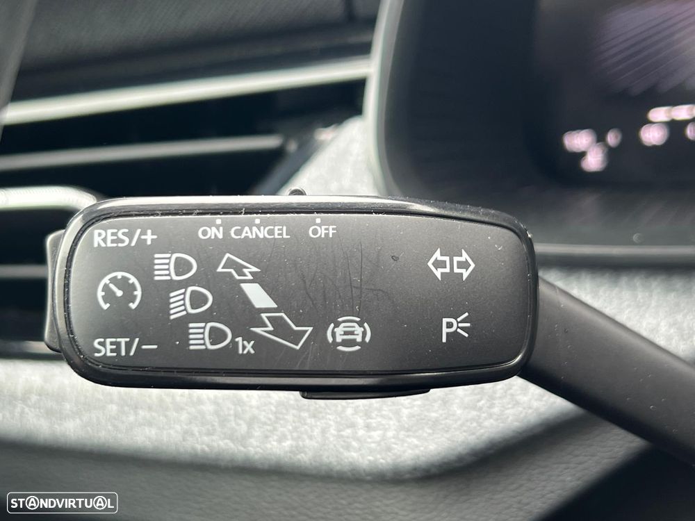 Skoda Kamiq 1.0 TSI DSG - 17