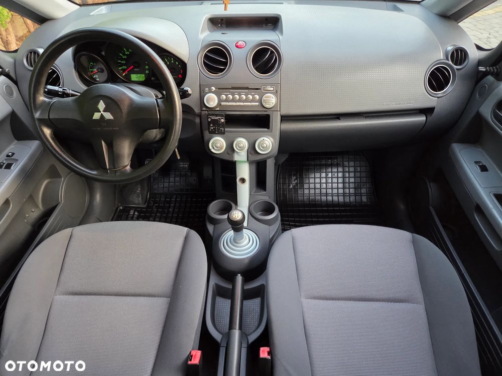 Mitsubishi Colt 1.3 Intense - 9