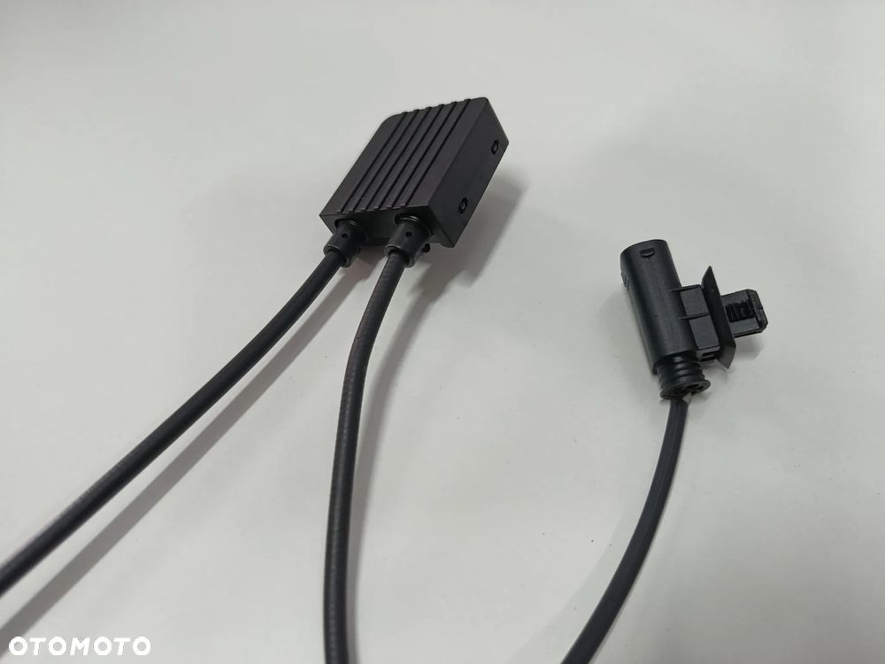 MINI F55 F56 F60 Zamek maski linka 7300569 / 7300570 - 9