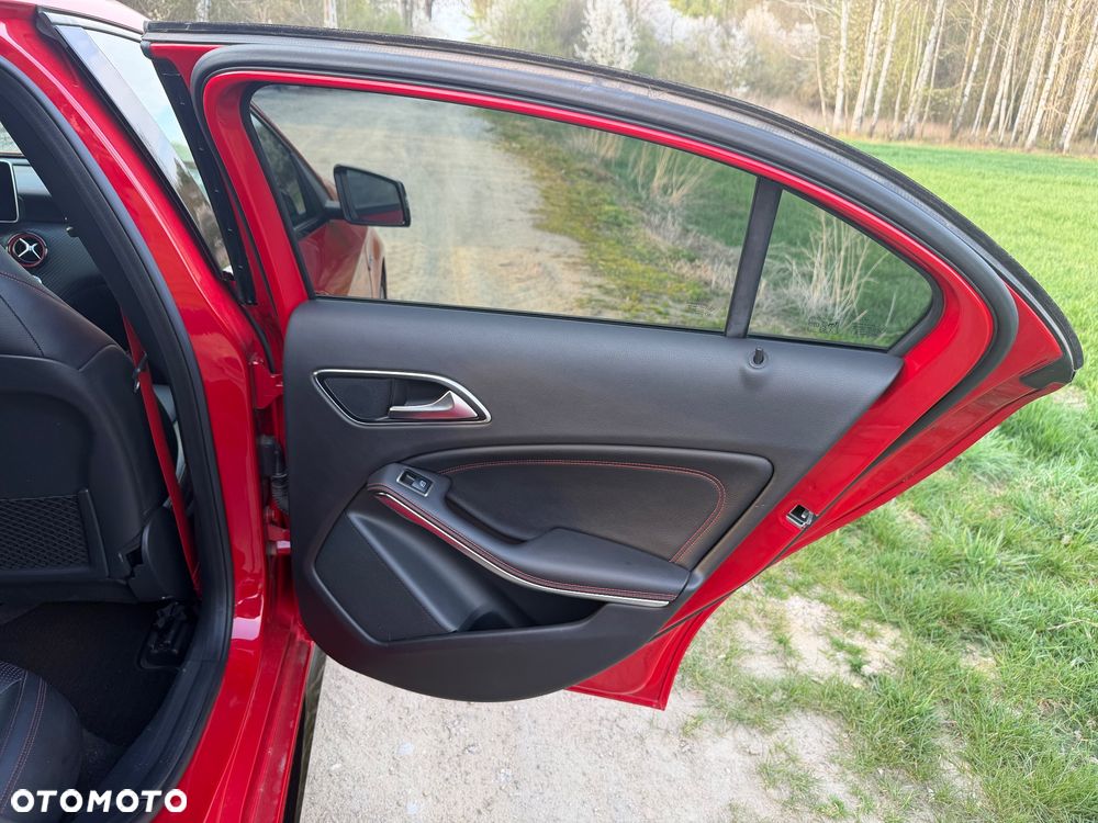 Mercedes-Benz Klasa A AMG 45 4-Matic - 18