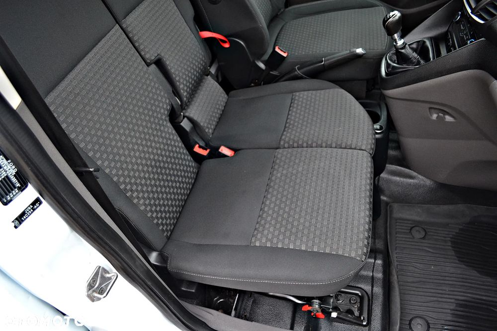 Ford Transit Connect - 27