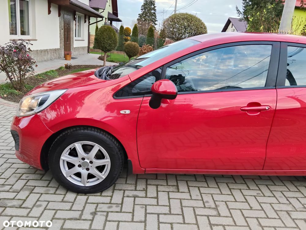Kia Rio 1.2 Attract - 18