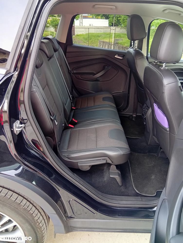 Ford Kuga 1.6 EcoBoost 2x4 Titanium - 7