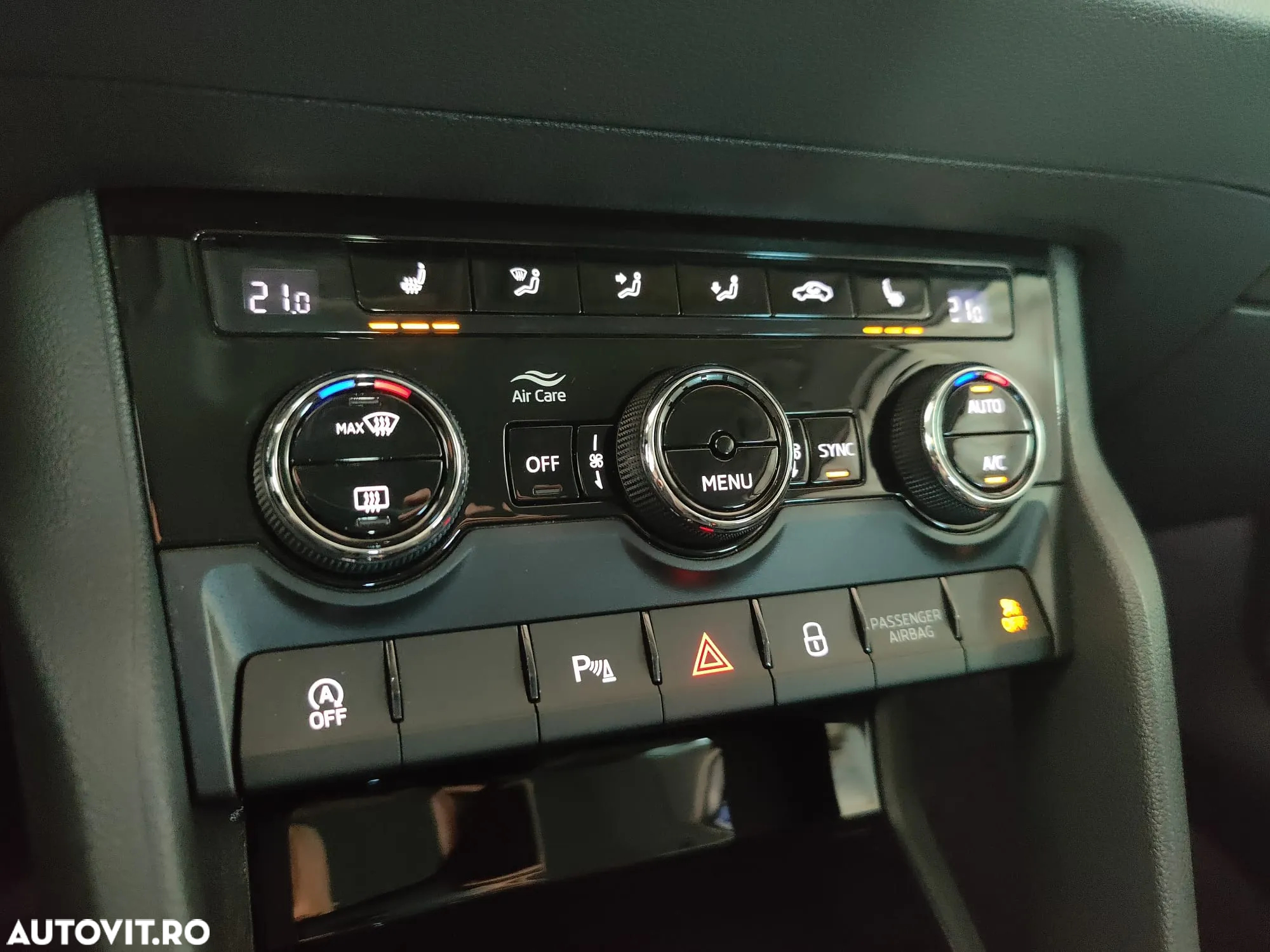 Skoda Karoq 1.5 TSI DSG Style - 17