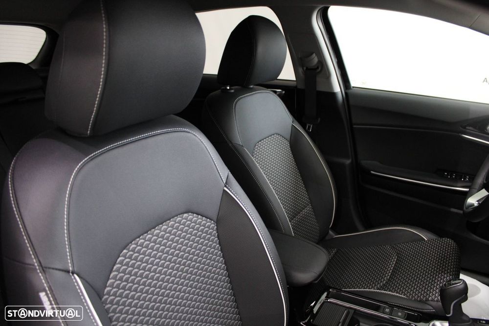 Kia Ceed 1.0 T-GDI Drive - 18