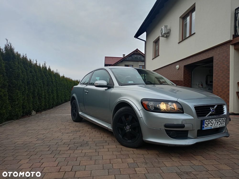 Volvo C30 2.0D Momentum - 3