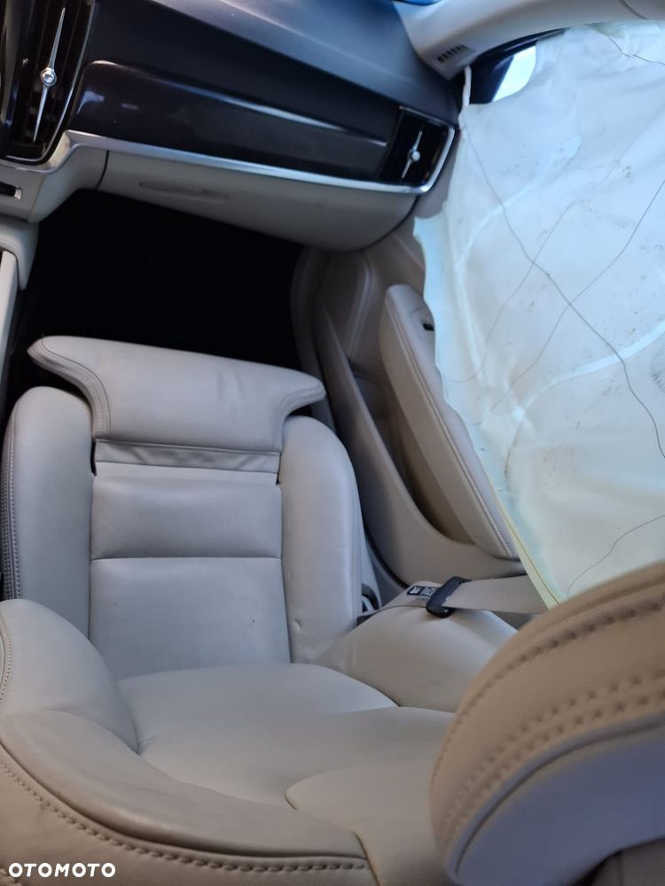 Volvo S90 D4 Geartronic Inscription - 20