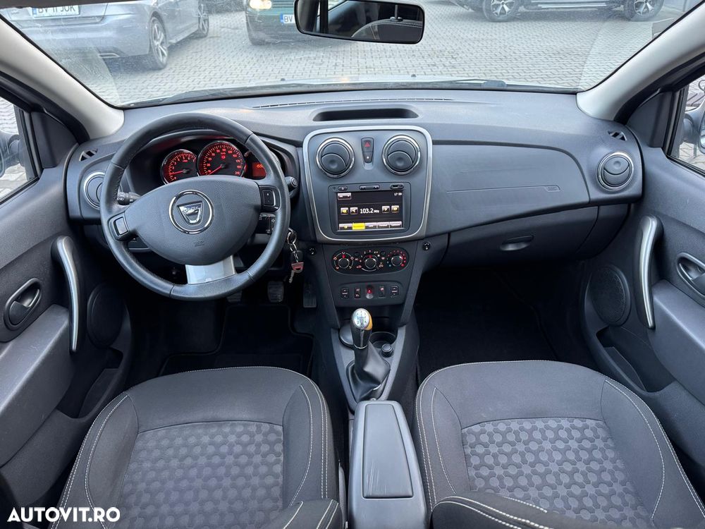 Dacia Logan TCe 90 Prestige - 12